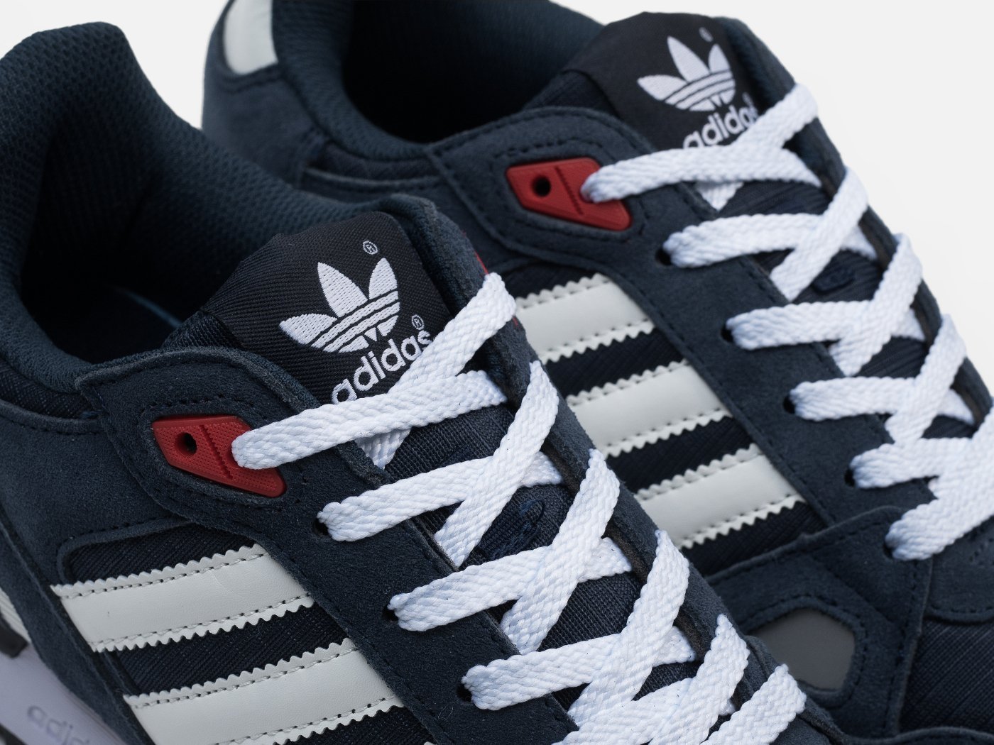 Кроссовки Adidas ZX 750