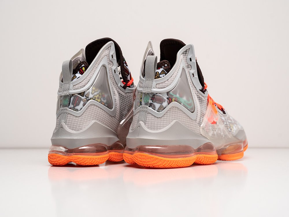 Кроссовки Nike Lebron XIX