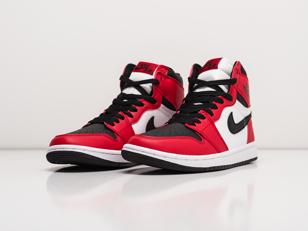 Кроссовки Nike Air Jordan 1 Mid