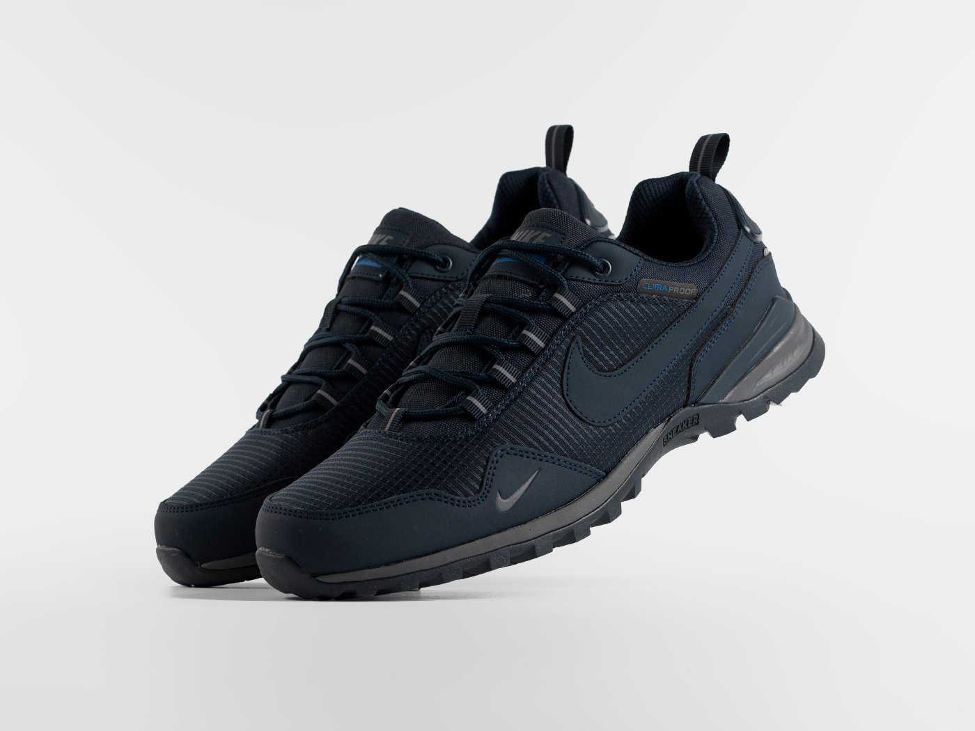 Кроссовки Nike