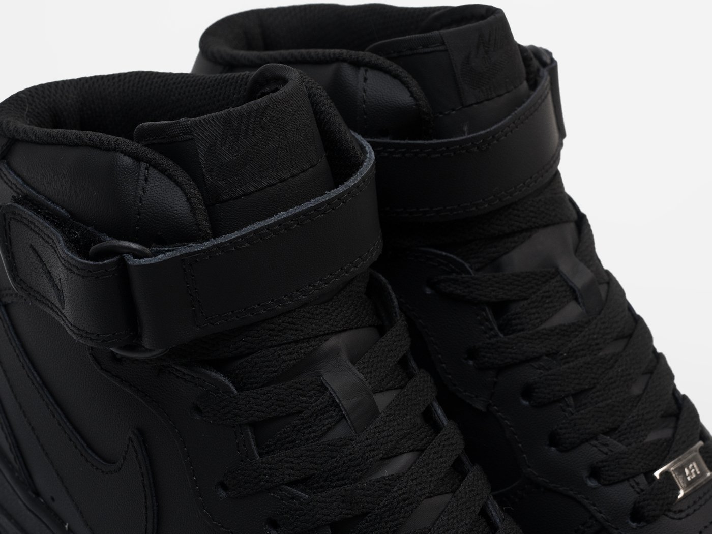 Зимние Кроссовки Nike Air Force 1 Mid