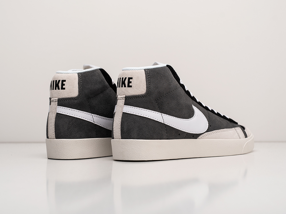 Кроссовки Nike Blazer Mid 77