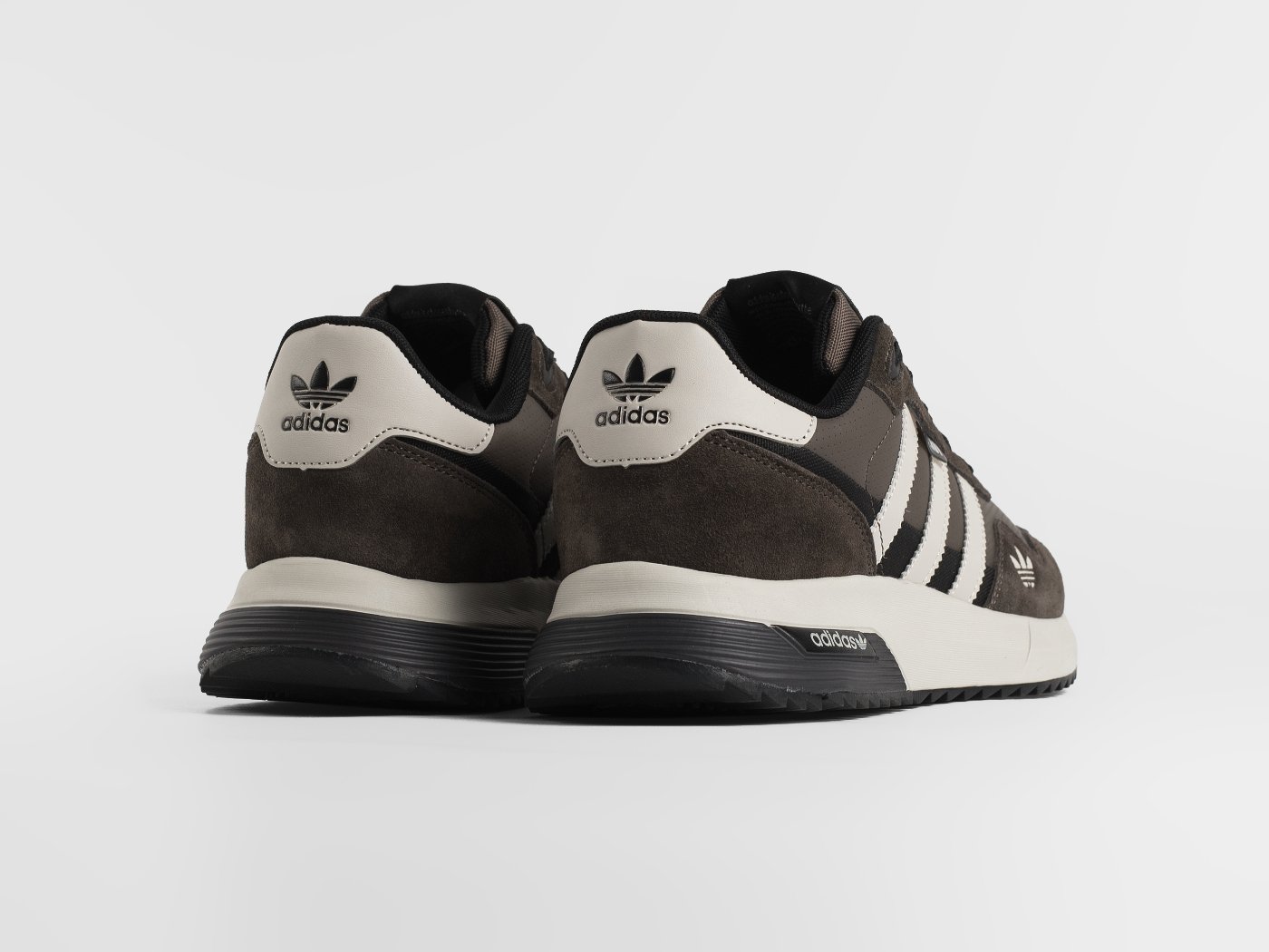 Кроссовки Adidas Retropy F2