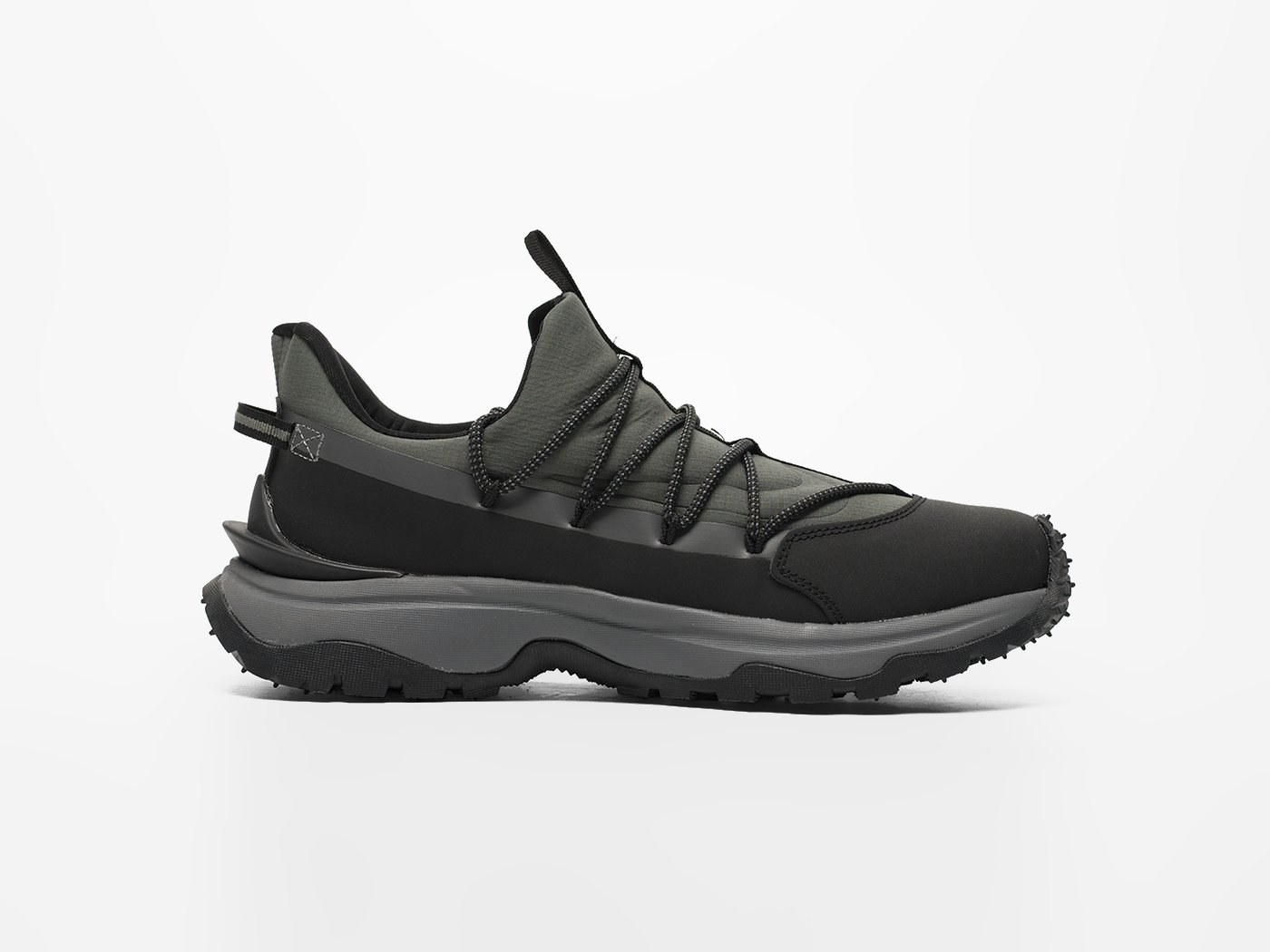 Кроссовки Nike ACG