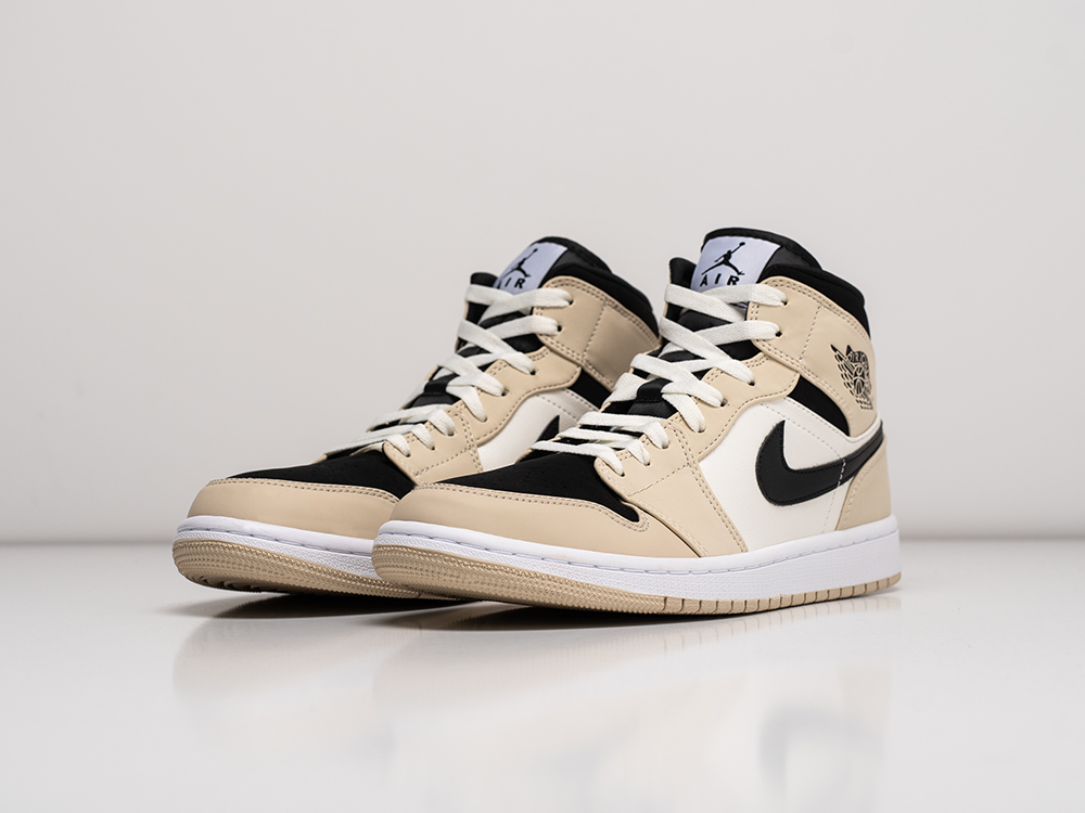 Кроссовки Nike Air Jordan 1 Mid