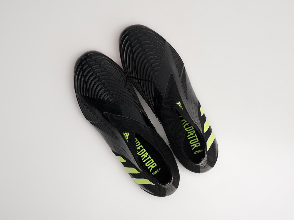 Футбольная обувь Adidas Predator Edge.3 FG