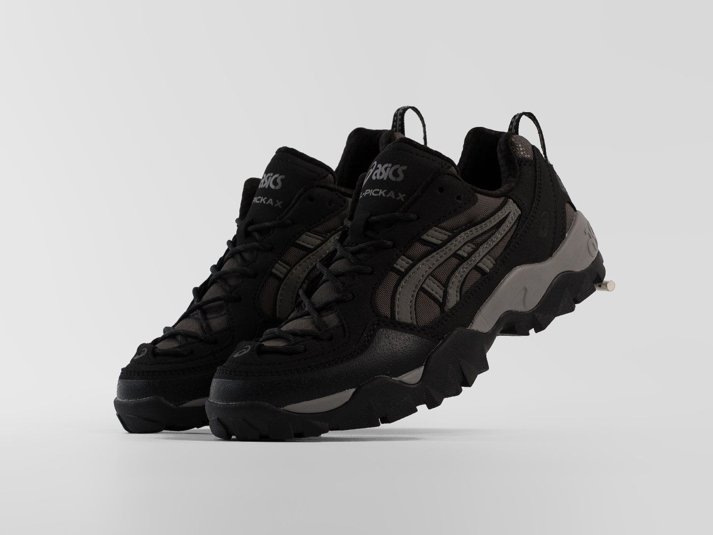 Кроссовки Asics GEL PICKAX