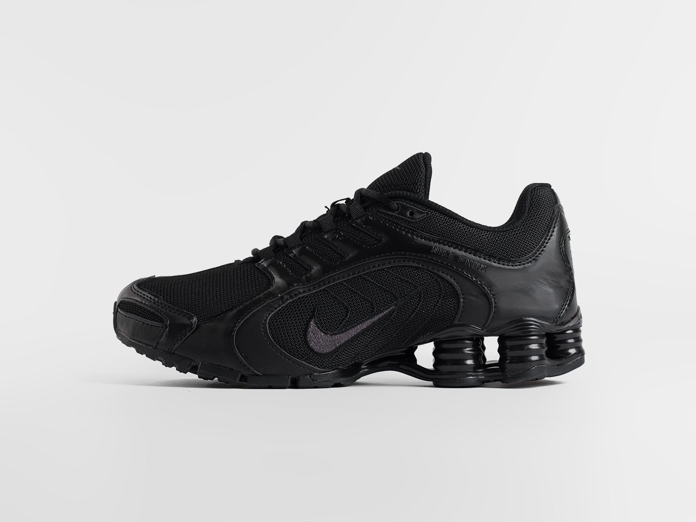 Кроссовки Nike Shox