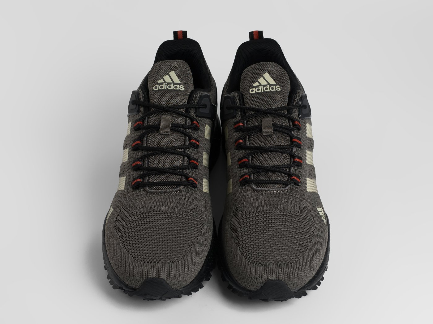 Кроссовки Adidas Marathon