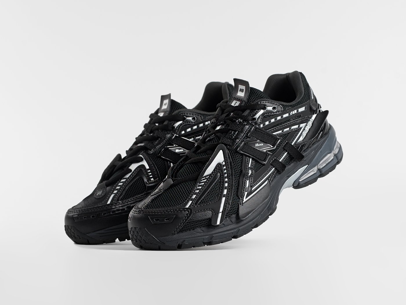 Кроссовки New Balance 1906A