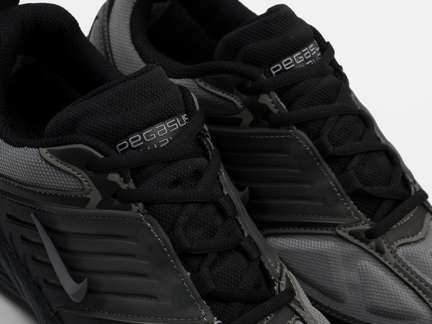 Кроссовки Nike Pegasus Wave