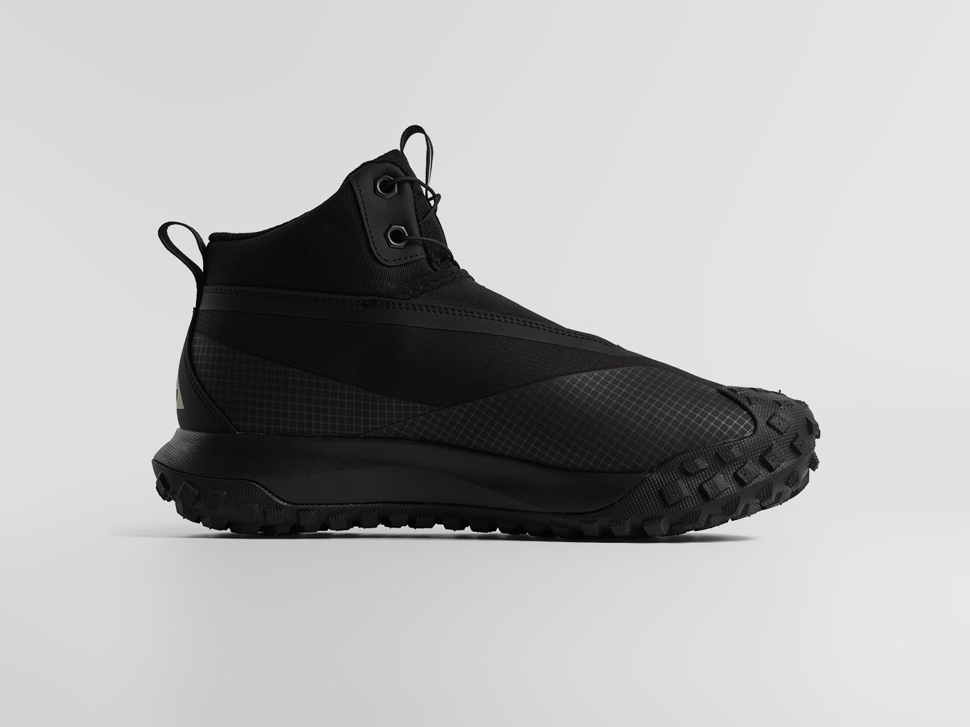 Кроссовки Nike ACG Mountain Fly Gore-Tex