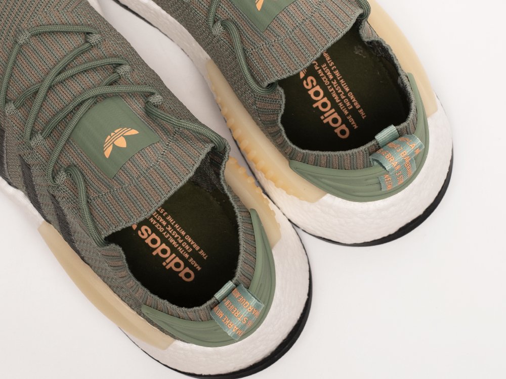 Кроссовки Adidas NMD W1