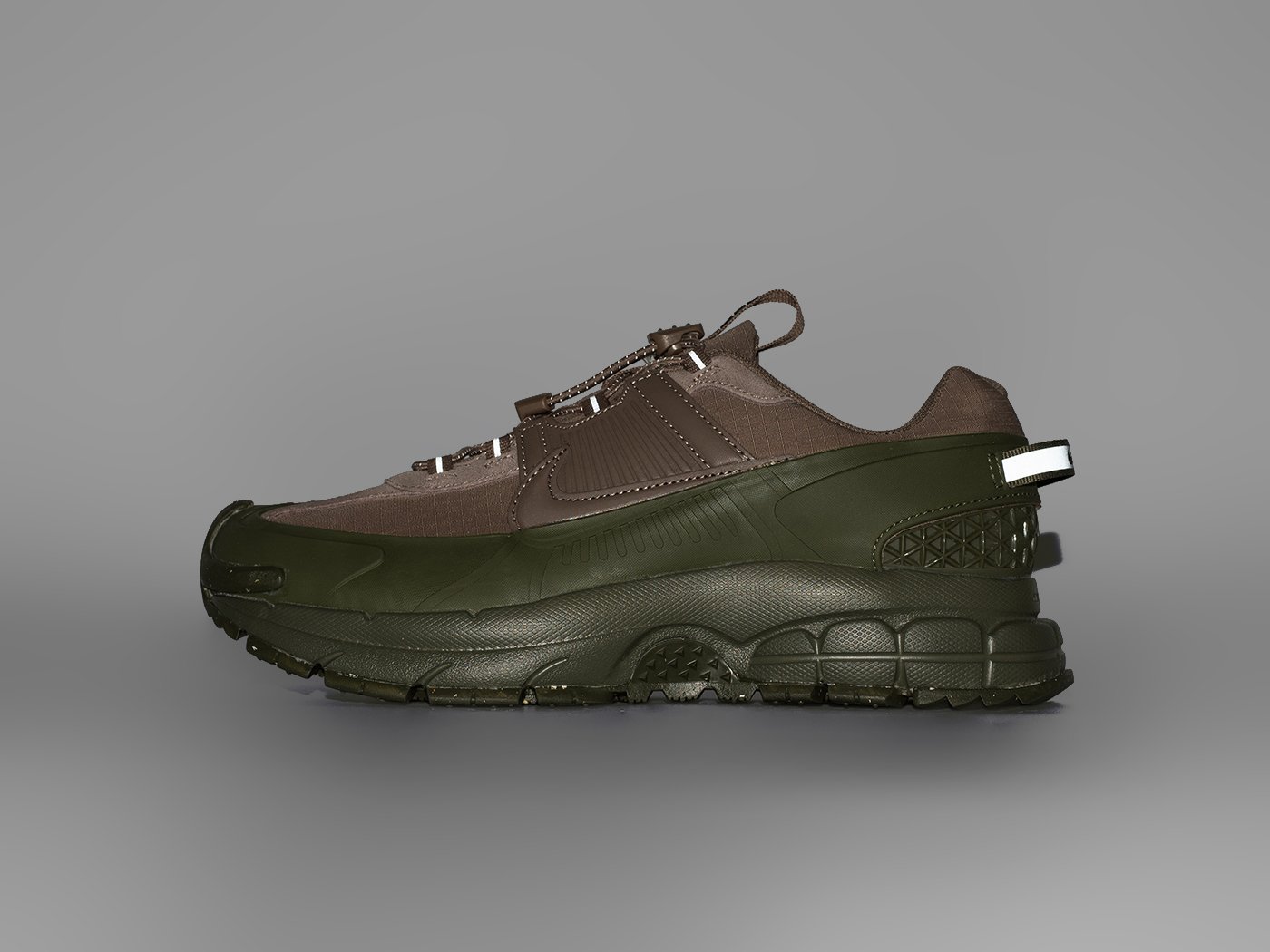 Кроссовки Nike Zoom Vomero 5 Roam