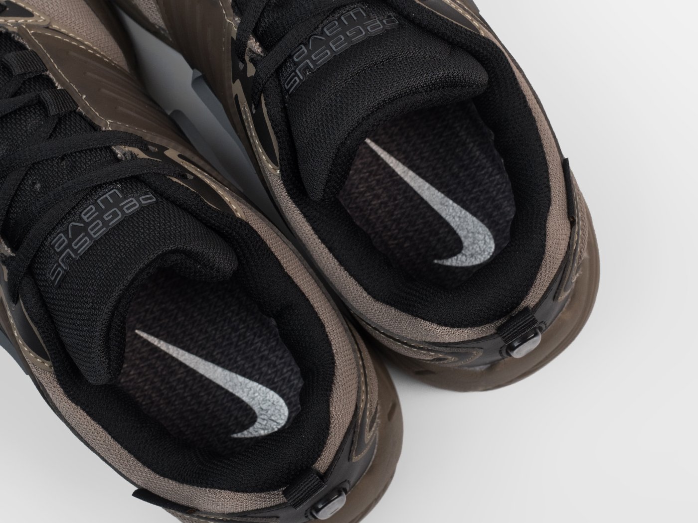 Кроссовки Nike Pegasus Wave