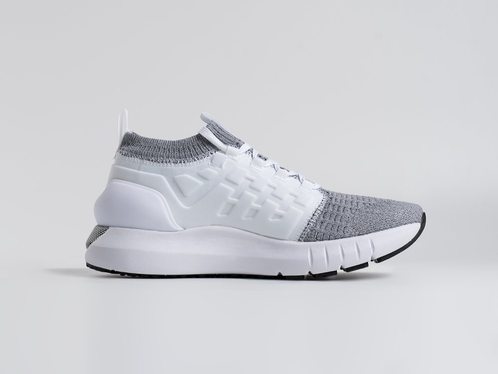 Кроссовки Under Armour HOVR Phantom 1