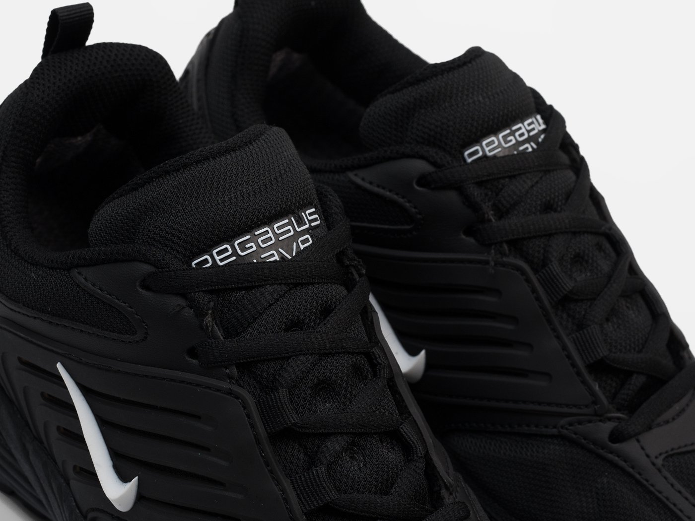 Кроссовки Nike Pegasus Wave