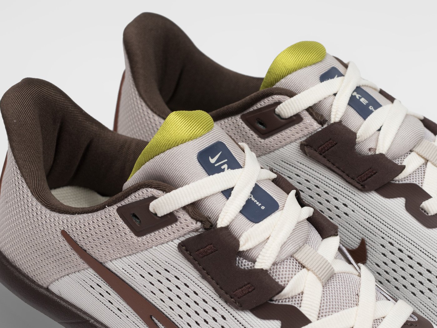 Кроссовки Nike
