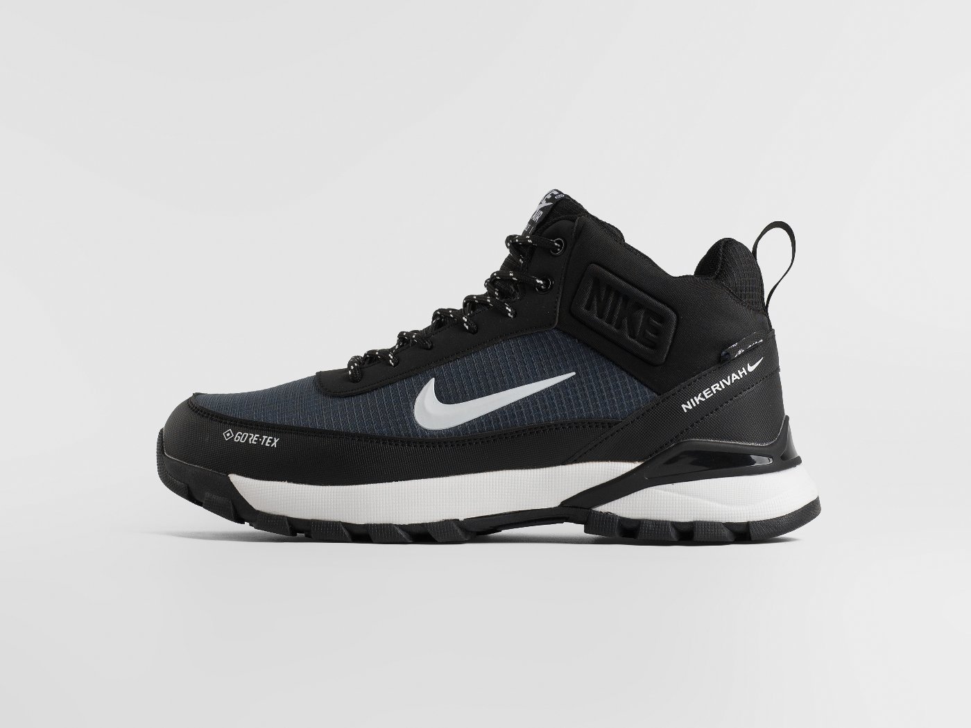 Зимние кроссовки Nike Rivah Mid