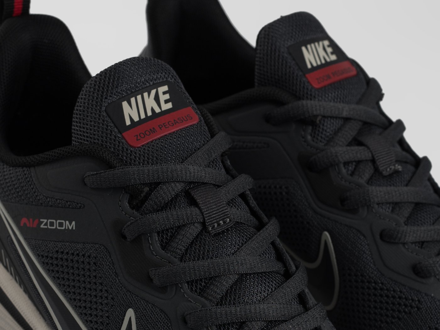 Кроссовки Nike