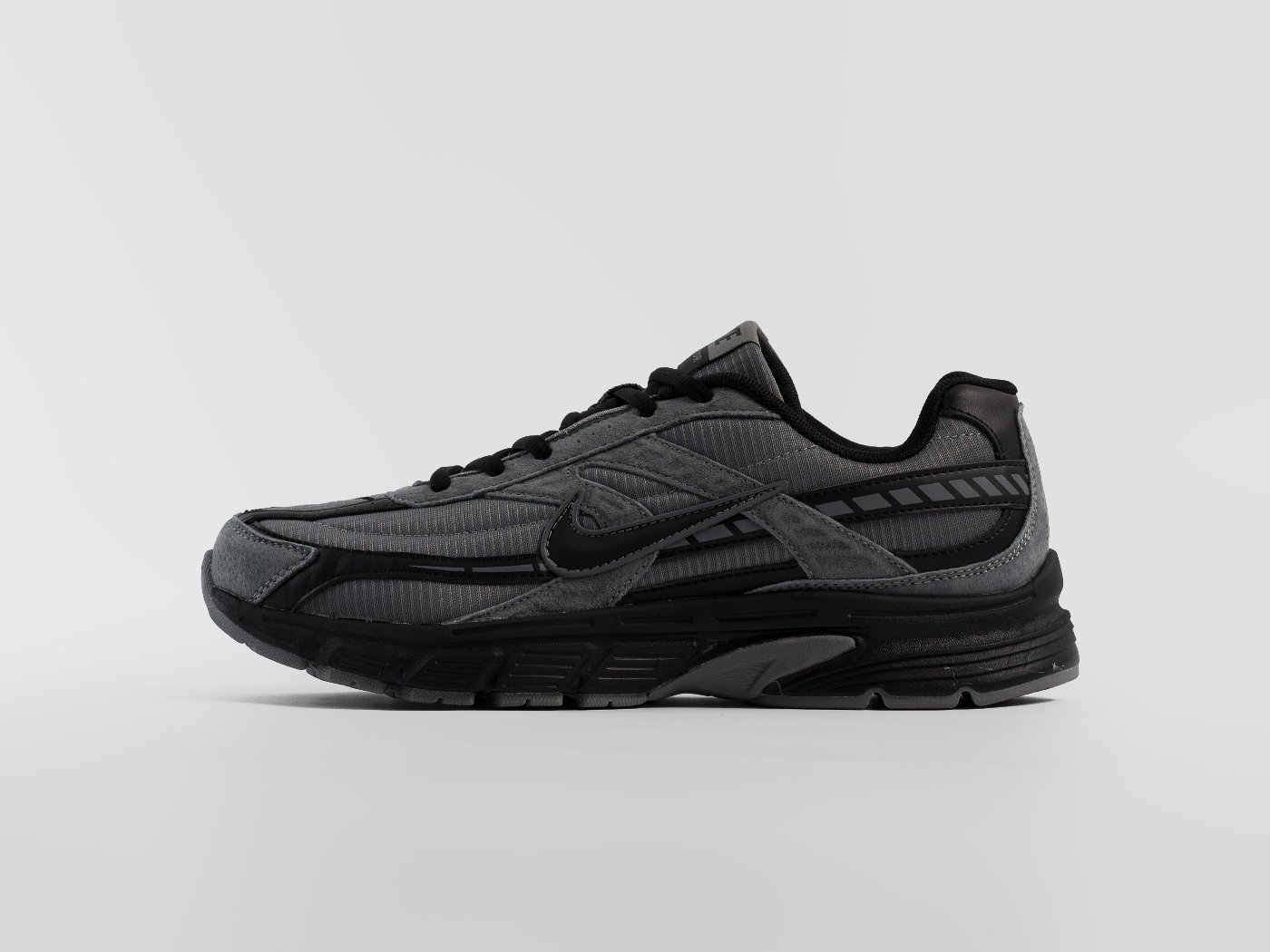 Кроссовки Nike Initiator