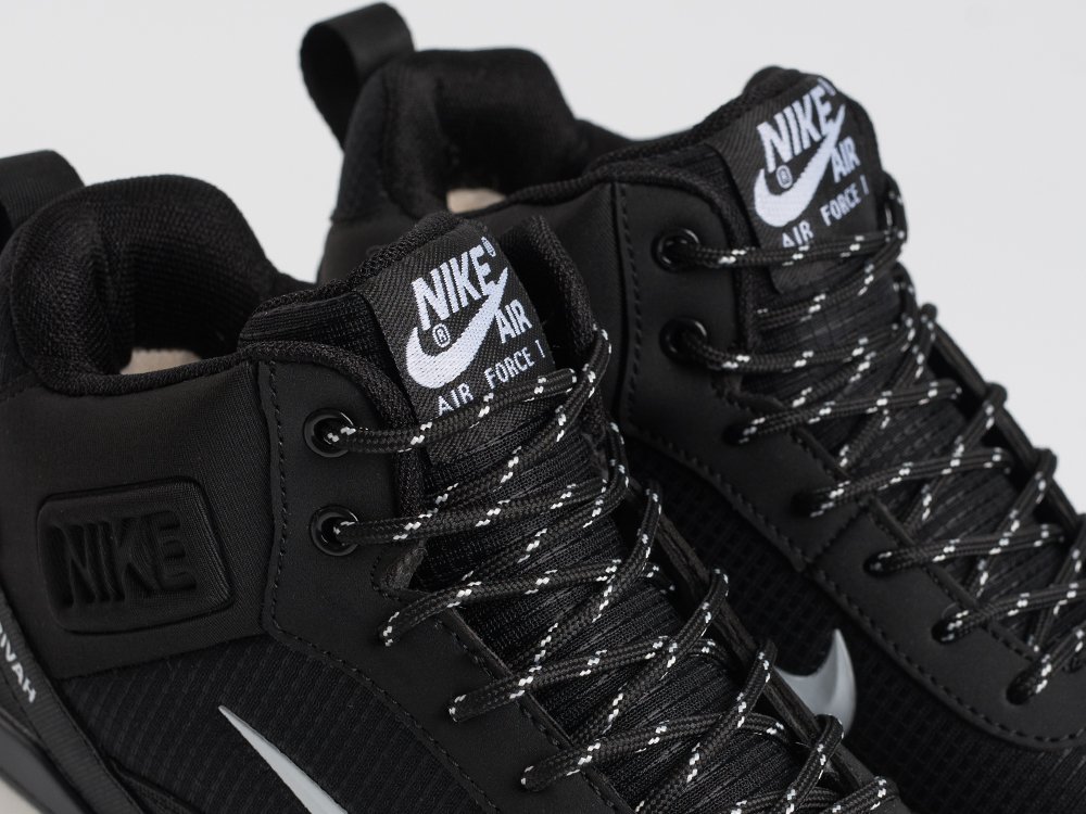 Зимние кроссовки Nike Rivah Mid