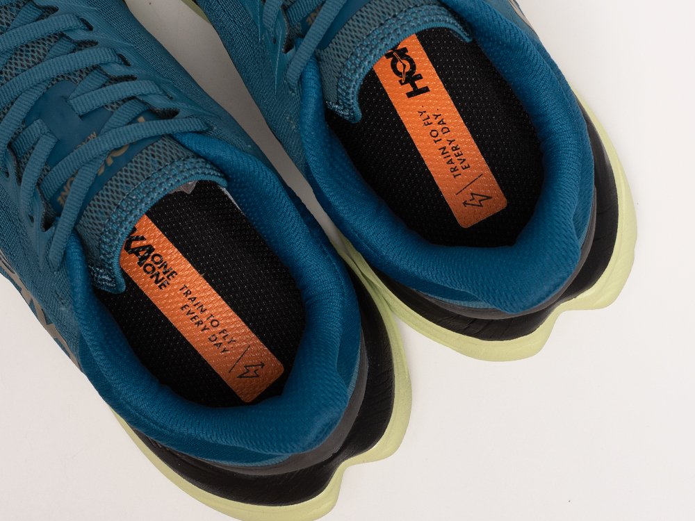 Кроссовки Hoka Carbon X 2