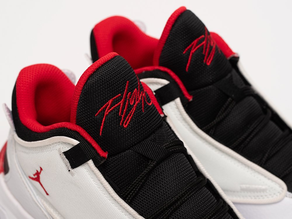 Кроссовки Jordan Max Aura 4