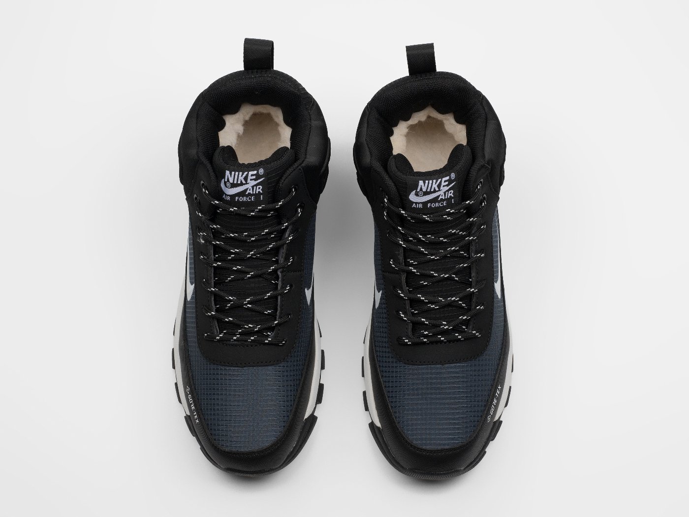 Зимние кроссовки Nike Rivah Mid