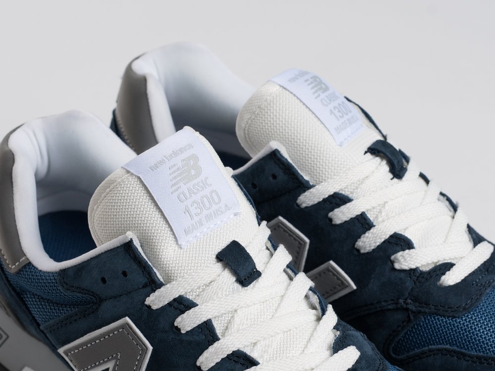 Кроссовки New Balance 1300