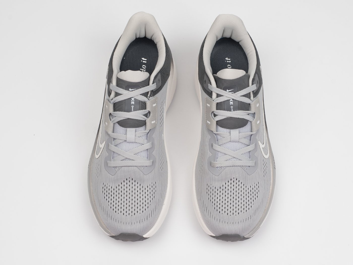 Кроссовки Nike