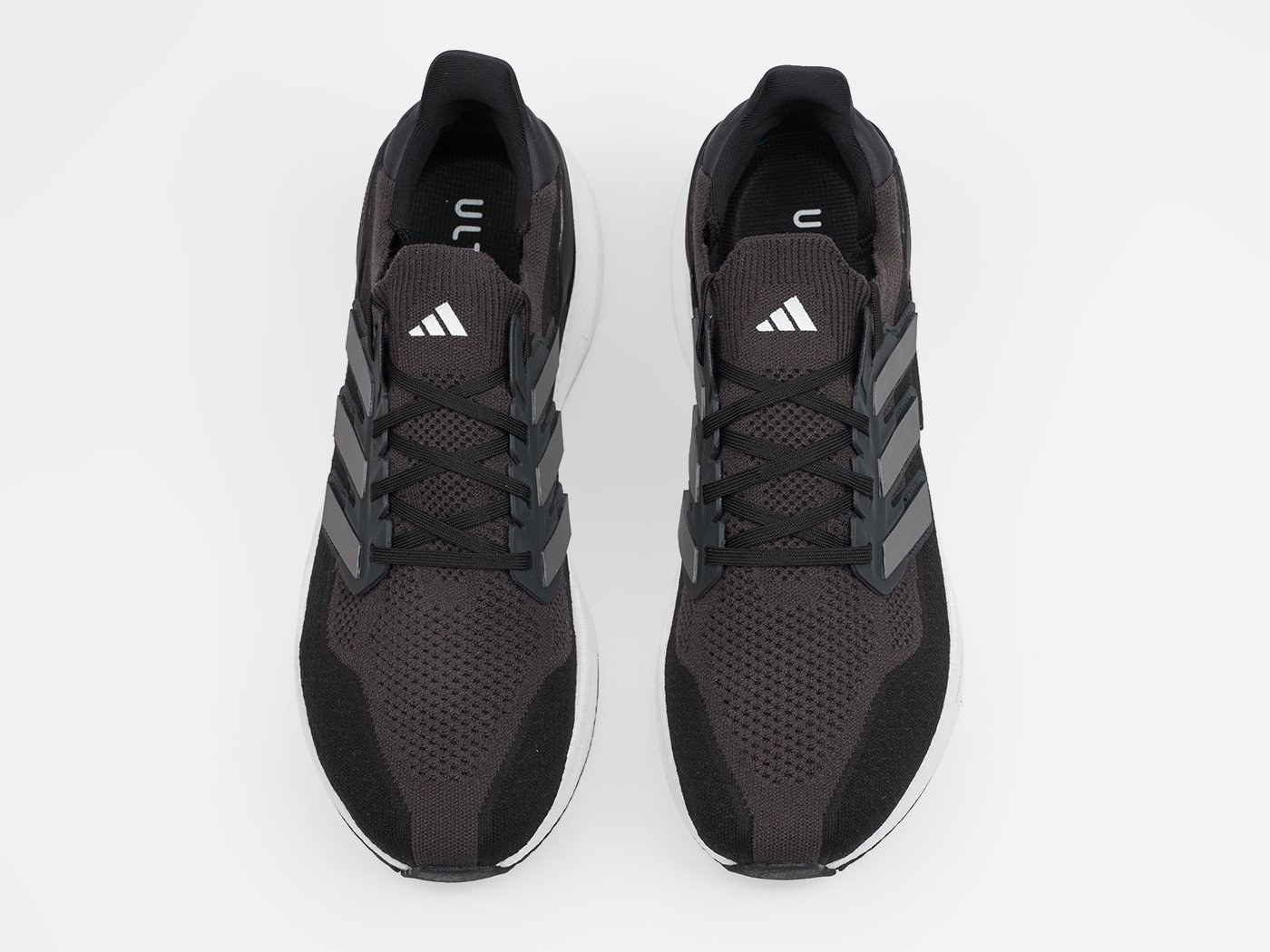 Кроссовки Adidas Ultra Boost 5