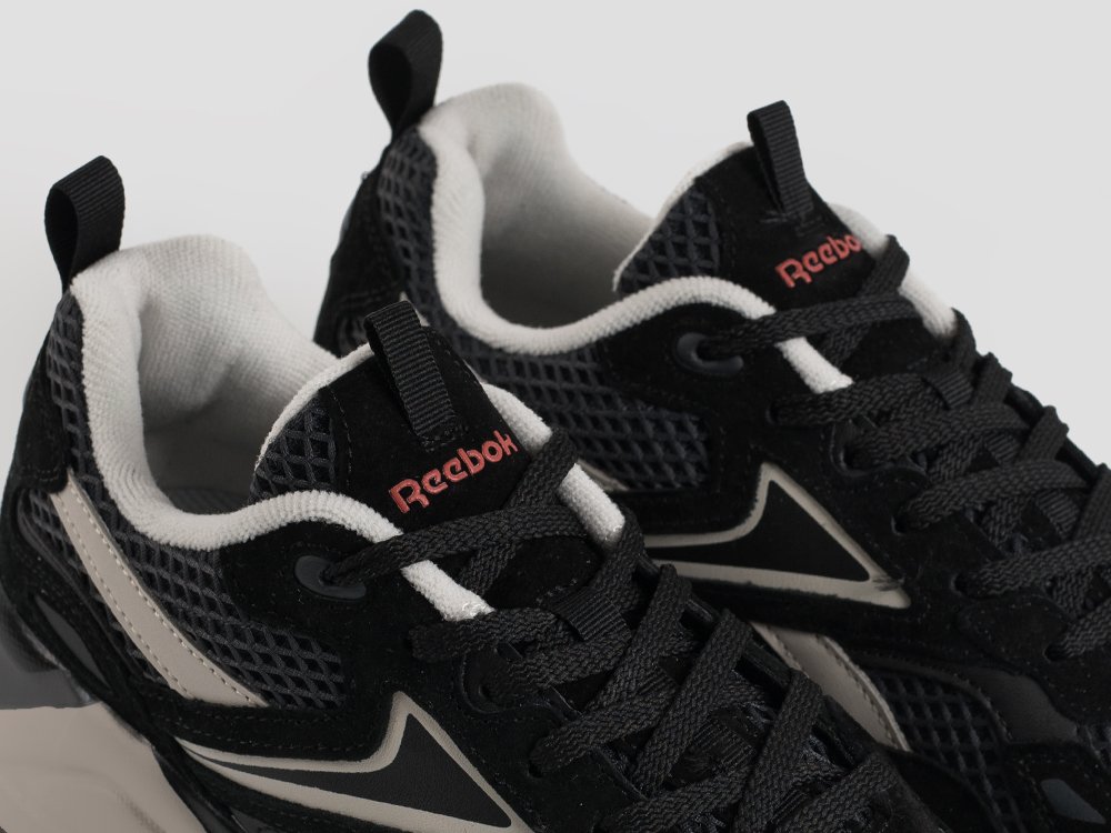 Кроссовки Reebok Charge