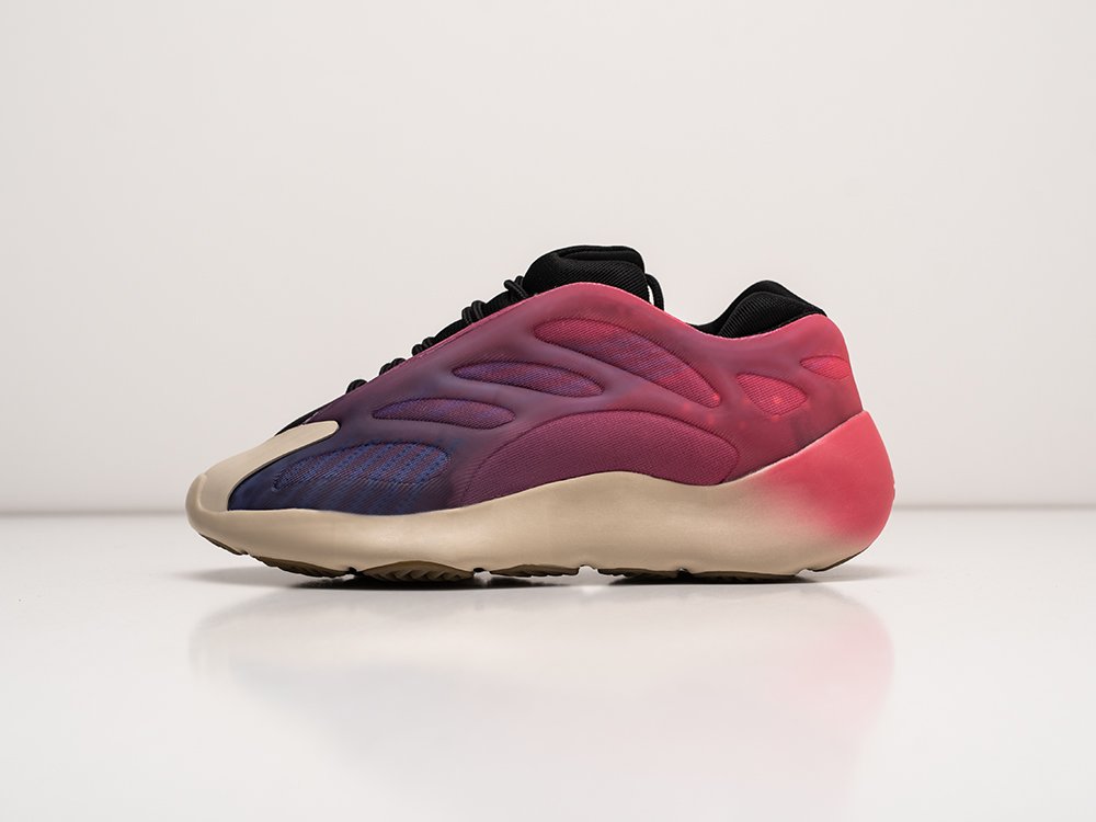 Кроссовки Adidas Yeezy Boost 700 v3