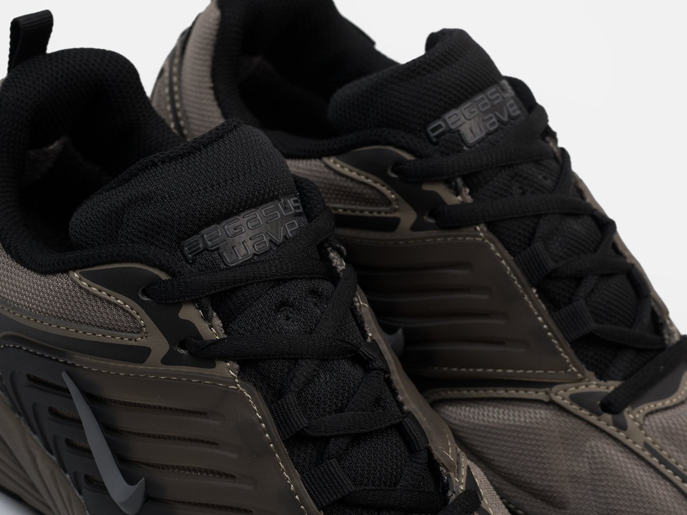 Кроссовки Nike Pegasus Wave