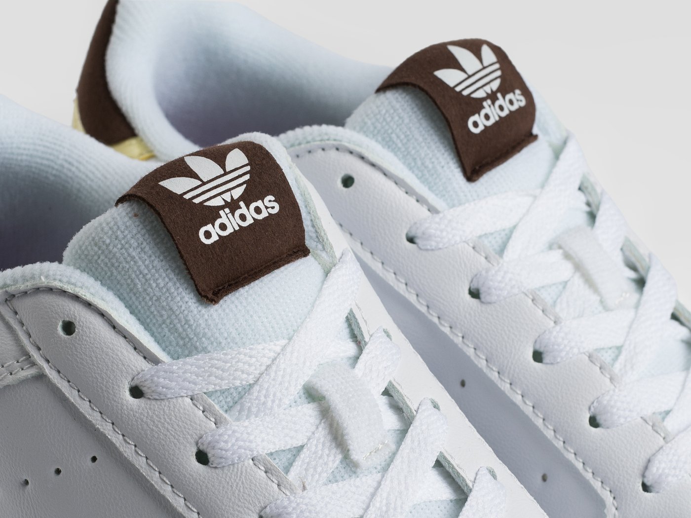 Кроссовки Adidas Court Tourino Bold