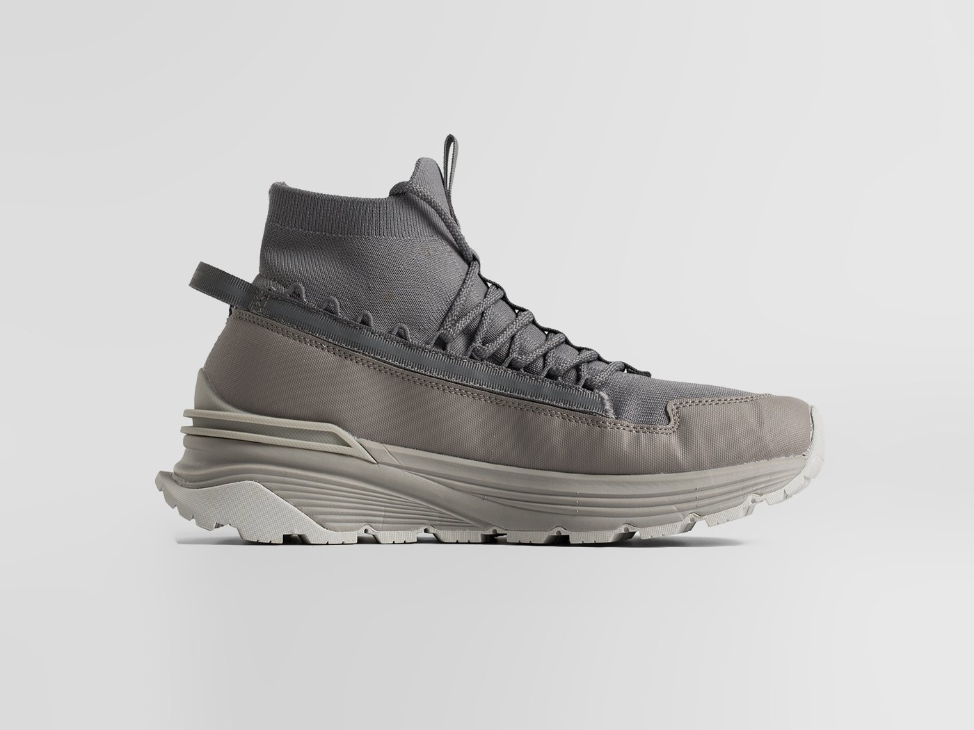 Кроссовки Moncler Monte Runner High