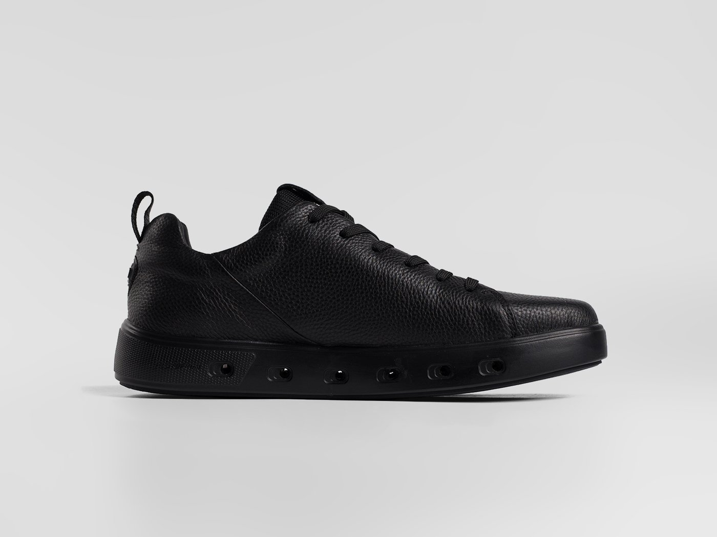 Кроссовки Ecco Biom