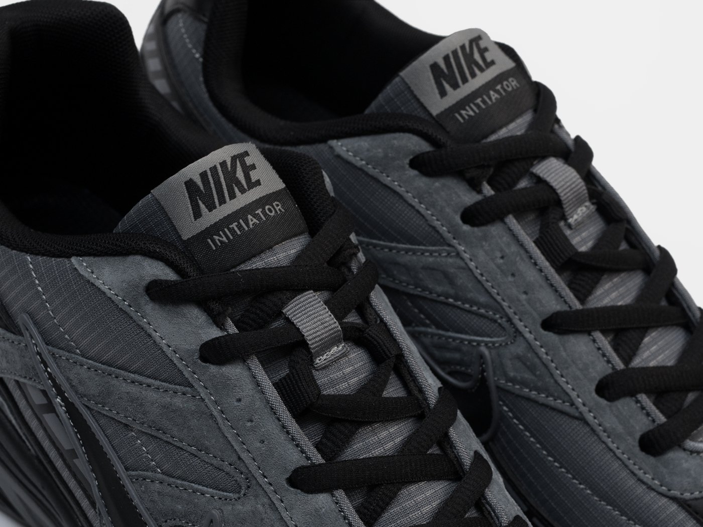 Кроссовки Nike Initiator