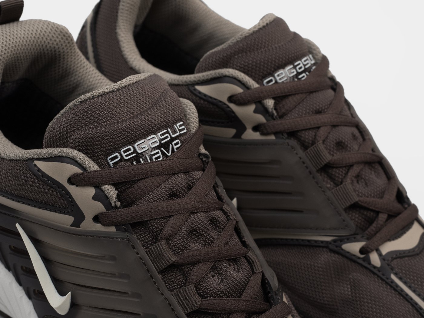 Кроссовки Nike Pegasus Wave