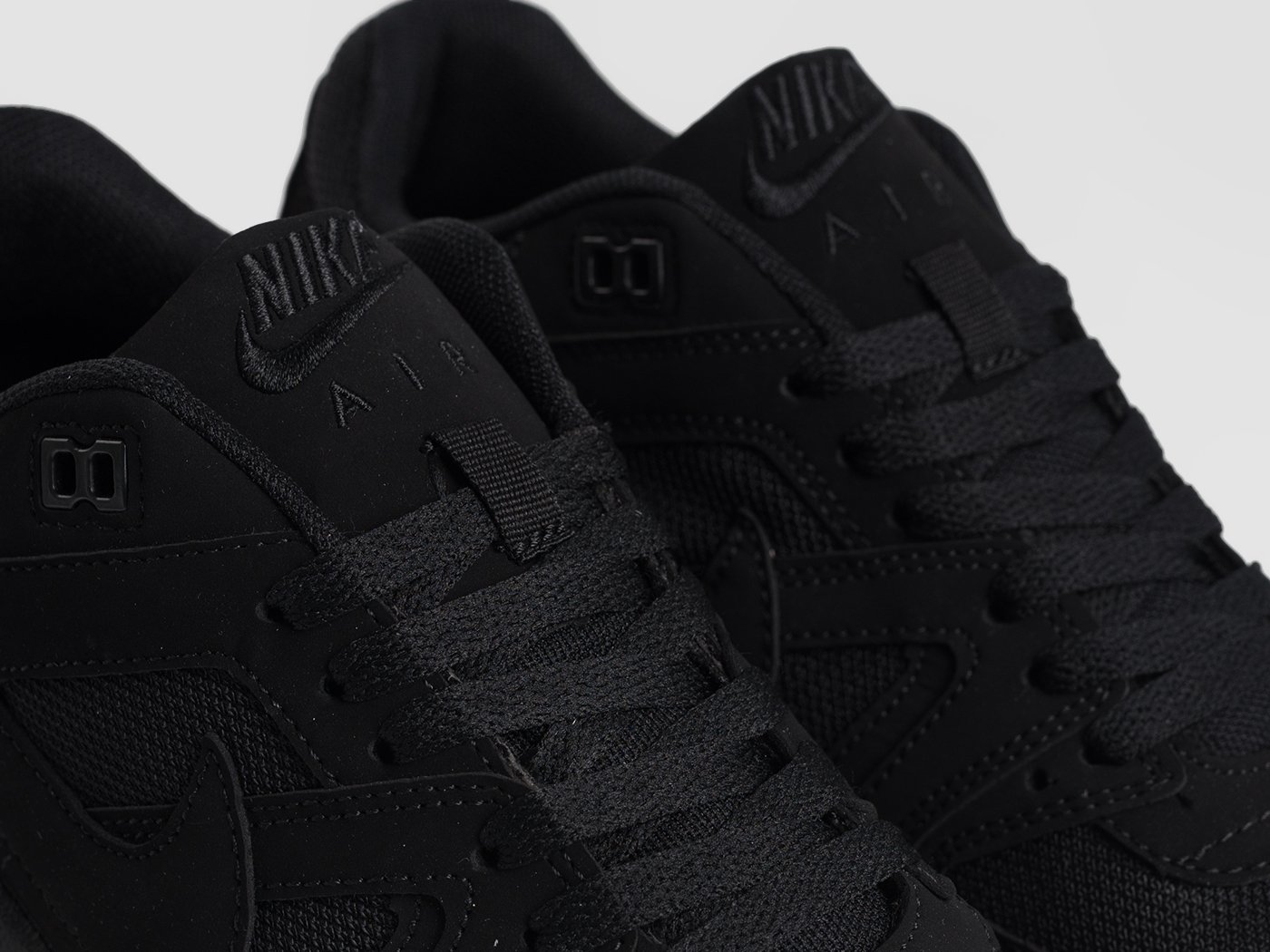 Кроссовки Nike Air Max Command Leather