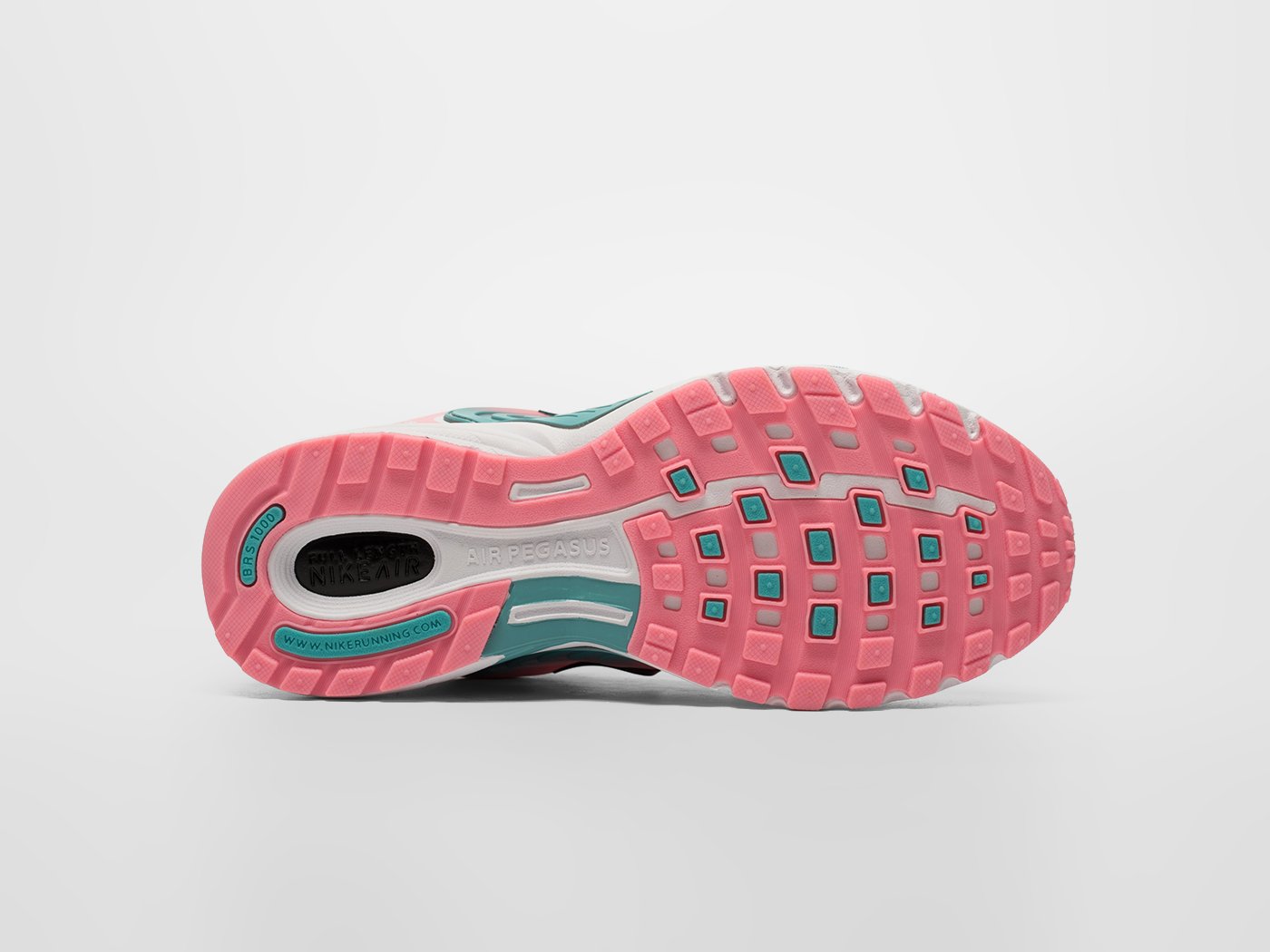 Кроссовки Nike Air Pegasus 2K5
