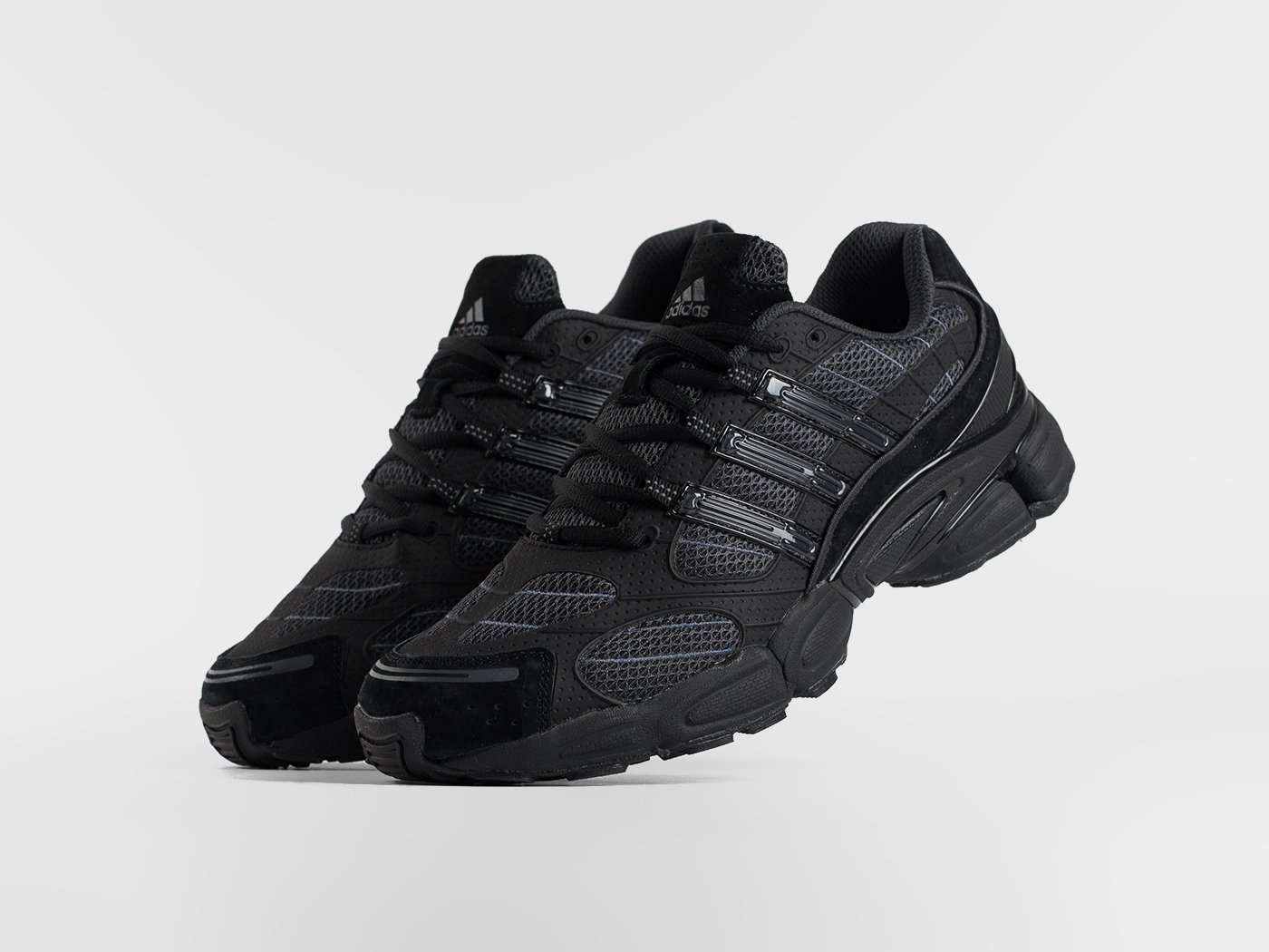 Кроссовки Adidas Ozweego Pro