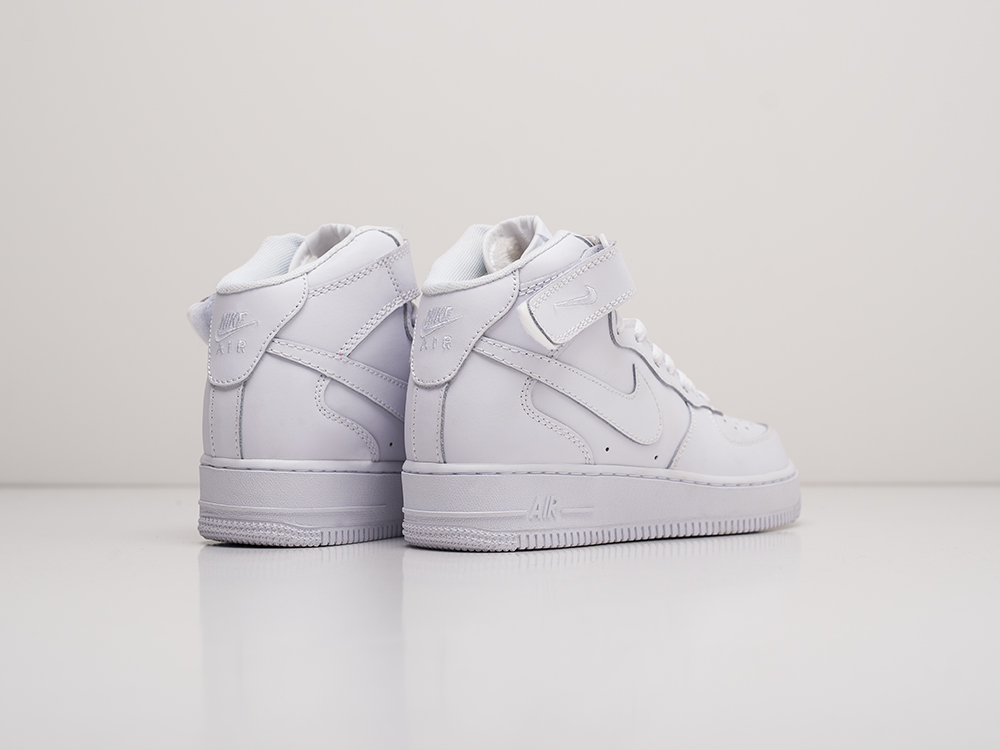 Зимние Кроссовки Nike Air Force 1 Mid Зимние Кроссовки Nike Air Force 1 Mid