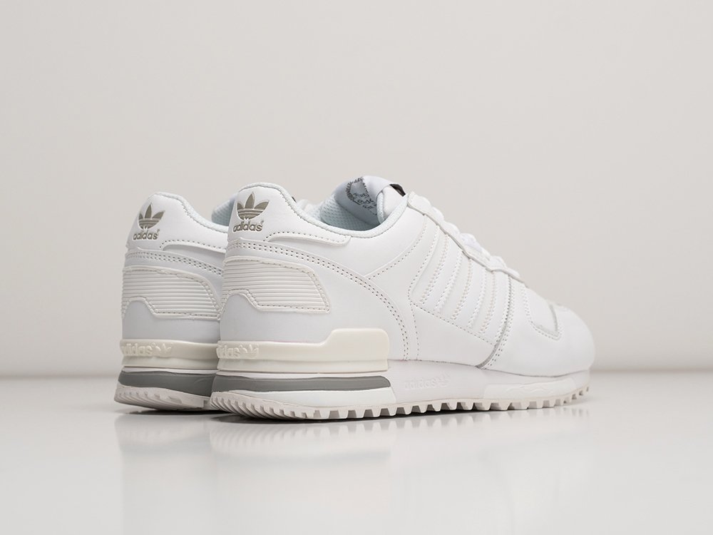 Кроссовки Adidas ZX 700 Кроссовки Adidas ZX 700